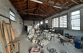 interno del capannone 