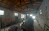 interno del capannone 