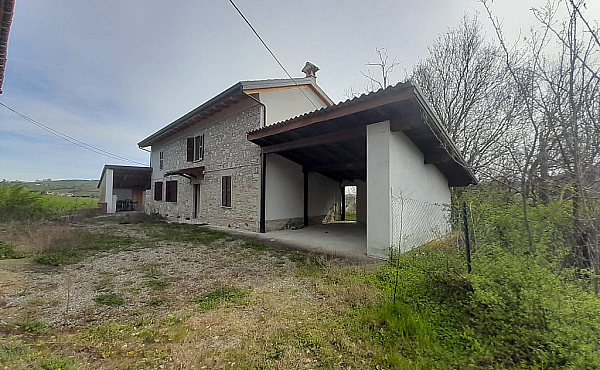 RUSTICO- Piozzano paese (CP005)